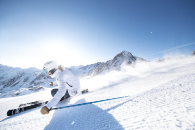 Skifahren_Stubaier_Gletscher_-c-_AndreSchoenherr_5